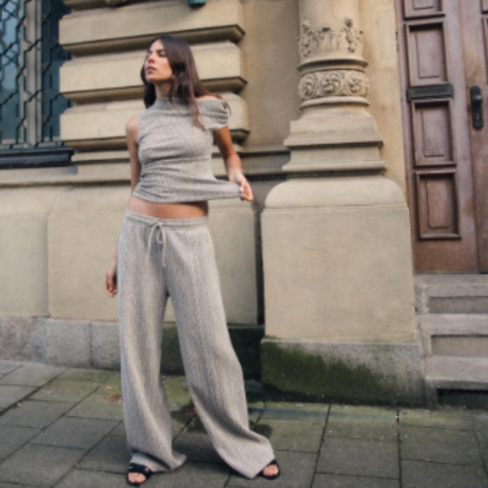 Zara Asymmetric Textured Pant and Top Set Size Small